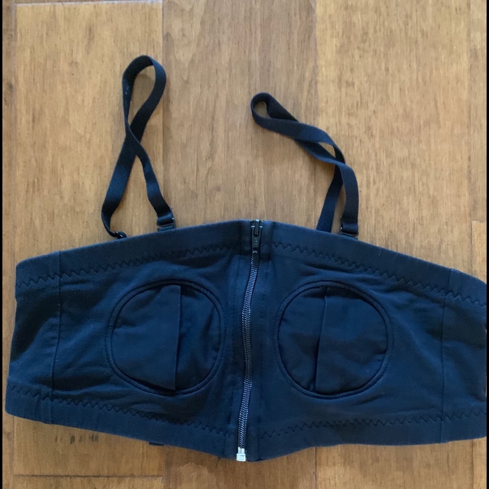 Two Handsfree Pumping bras in good condition!